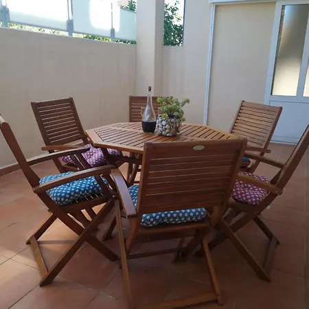 Apartment No.5 *